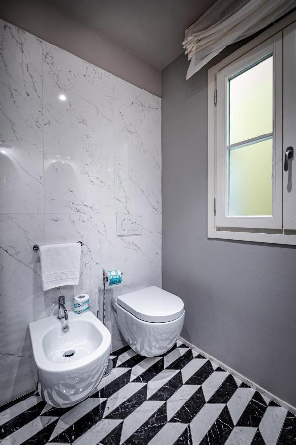 Hs4U Ricasoli Luxury Apartment Near Duomo N. 3 Florencie Exteriér fotografie